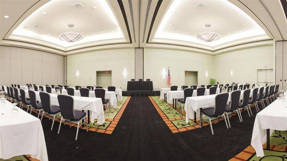 Clarion Hotel New Orleans - Airport & Conference Center Kenner Exteriör bild
