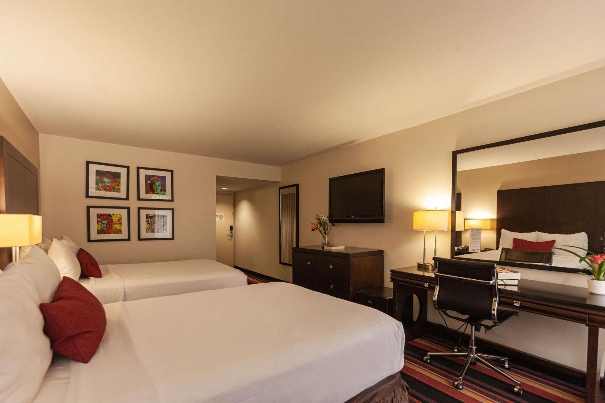 Clarion Hotel New Orleans - Airport & Conference Center Kenner Exteriör bild
