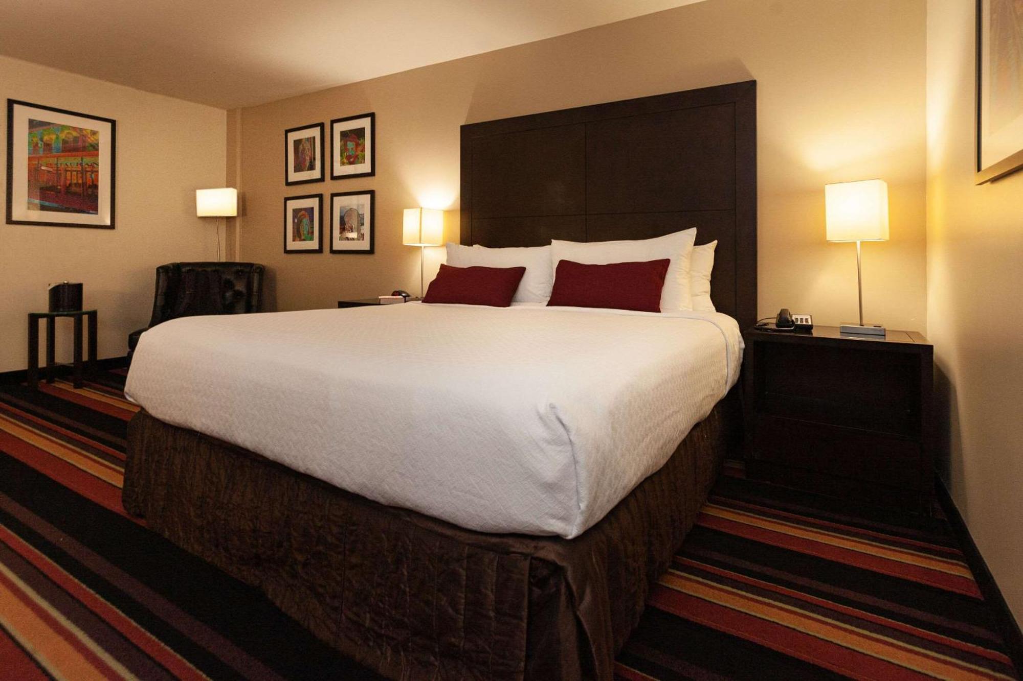 Clarion Hotel New Orleans - Airport & Conference Center Kenner Exteriör bild