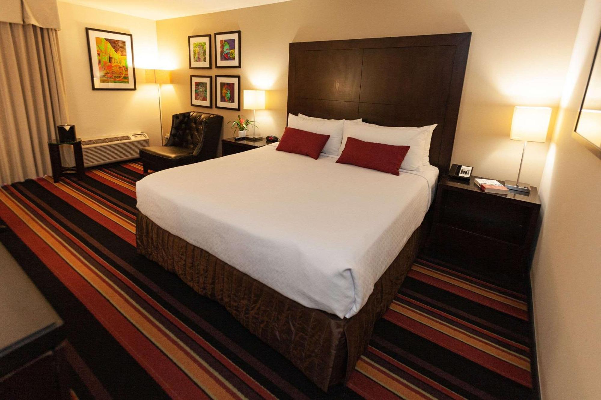 Clarion Hotel New Orleans - Airport & Conference Center Kenner Exteriör bild