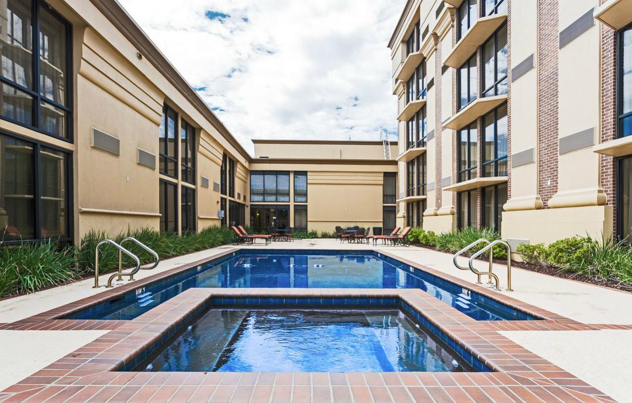 Clarion Hotel New Orleans - Airport & Conference Center Kenner Exteriör bild